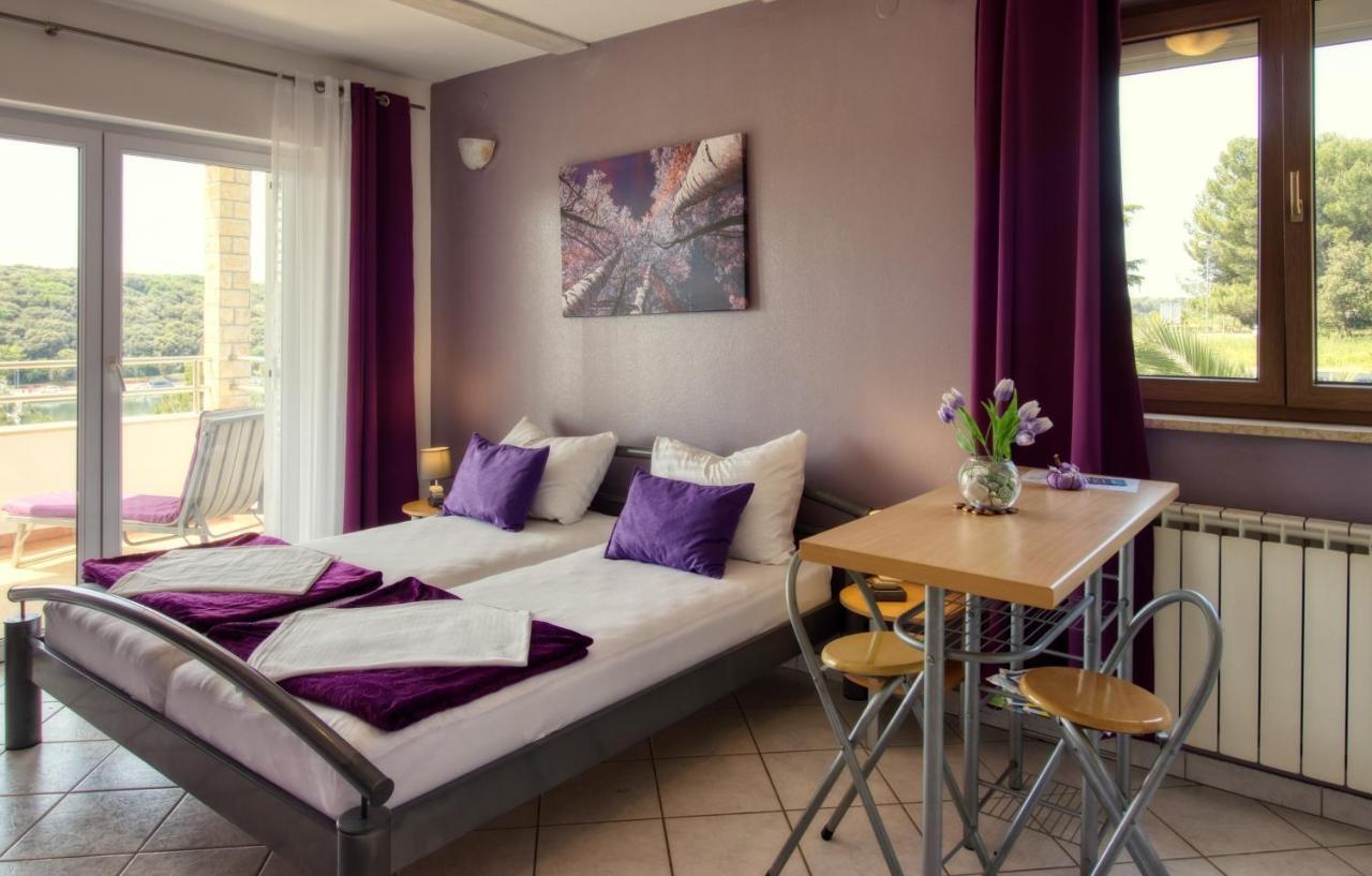 Apartman Studio Pula Ngoại thất bức ảnh